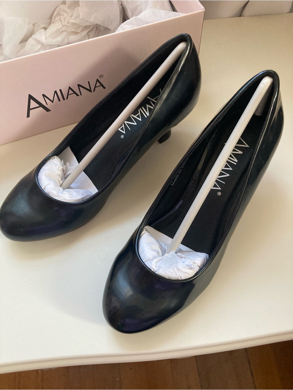 Black heels Girls Big Kid Size 4 US